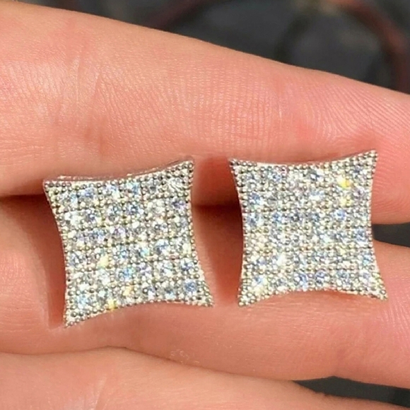 Sliver diamond earrings - Picture 4 of 7